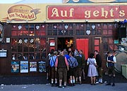 Wirtshaus im Schichtl auf dem Oktoberfest (©Foto. Schichtl)